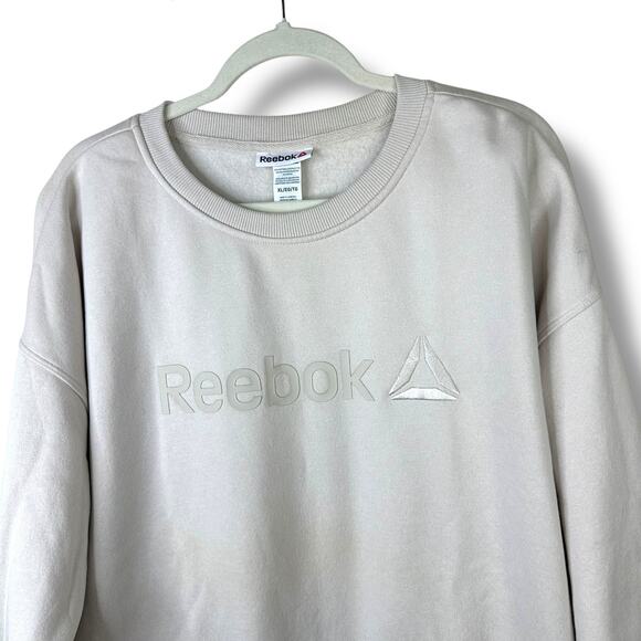 Reebok NWOT Light Tan Beige Crewneck Fleece Pullover Soft Logo Sweatshirt XL - Picture 2 of 5